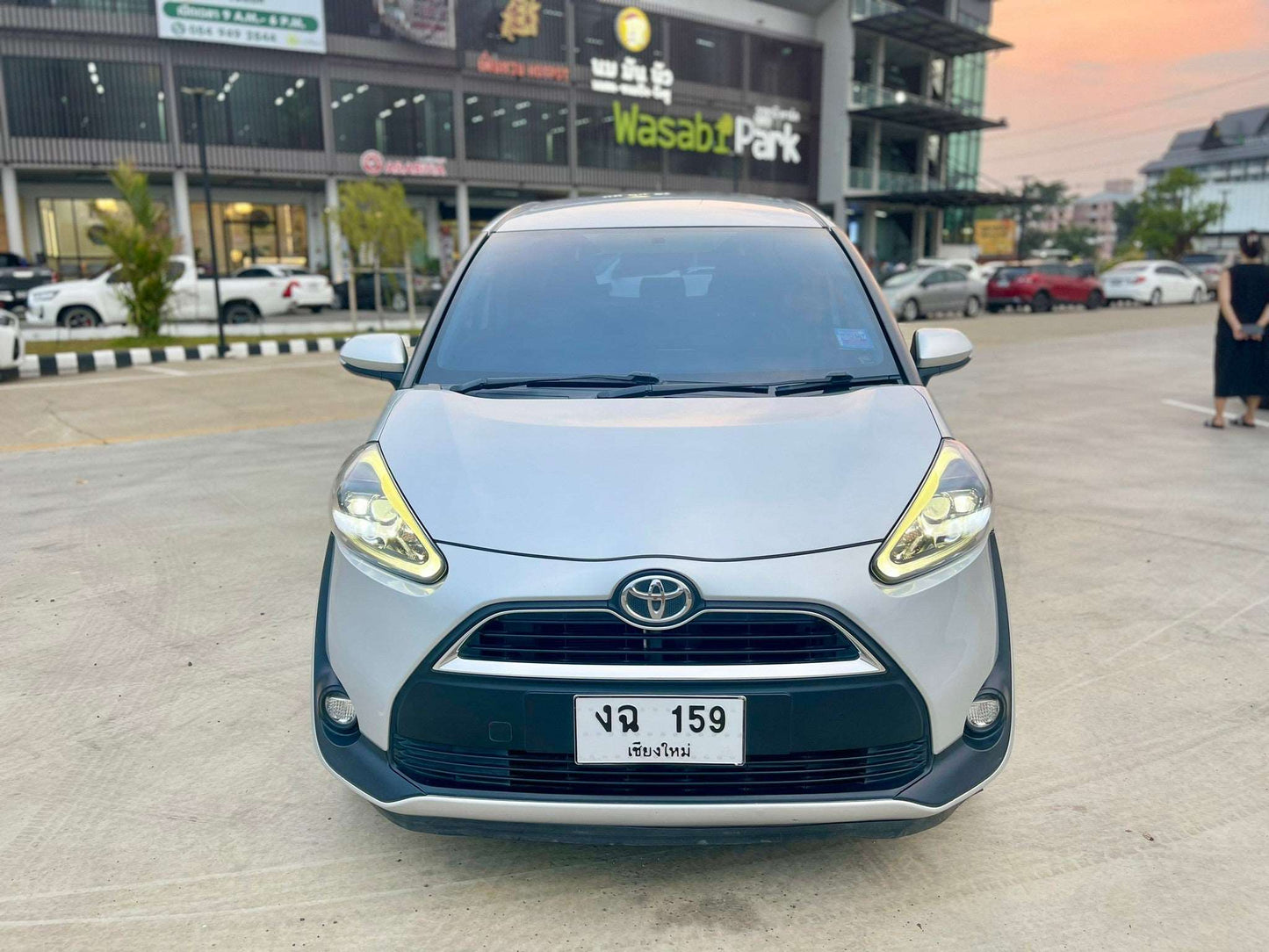 TOYOTA SIENTA 1.5 V CVT ปี 2017 (2560)