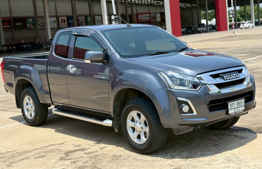 ISUZU All new D-MAX รุ่น Spacecab Bluepower เครื่องยนต์ 1.9 Ddi L Hi-lander ปี 2017