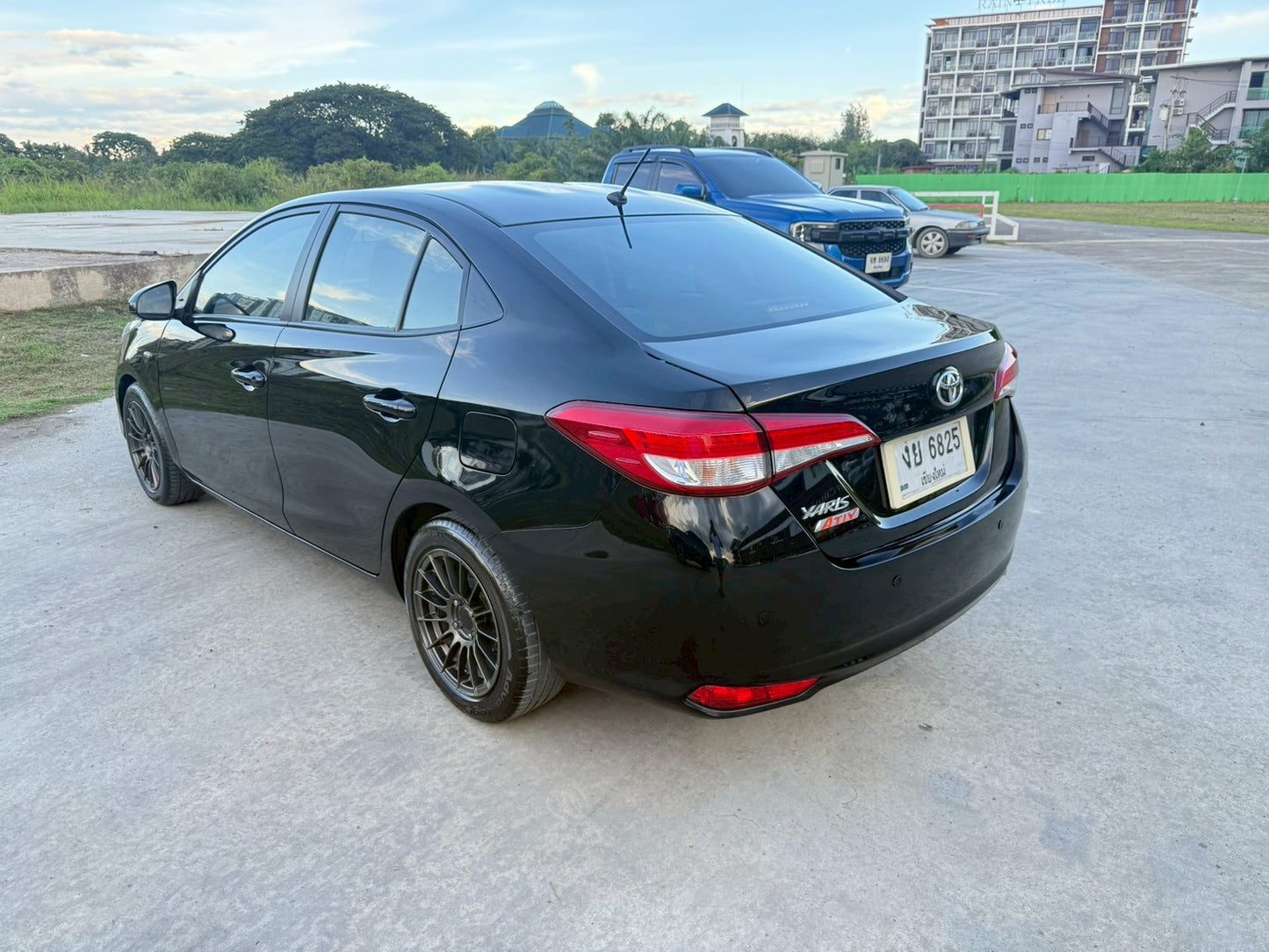 Toyota Yaris Ativ 1.2 J AT ปี 2019