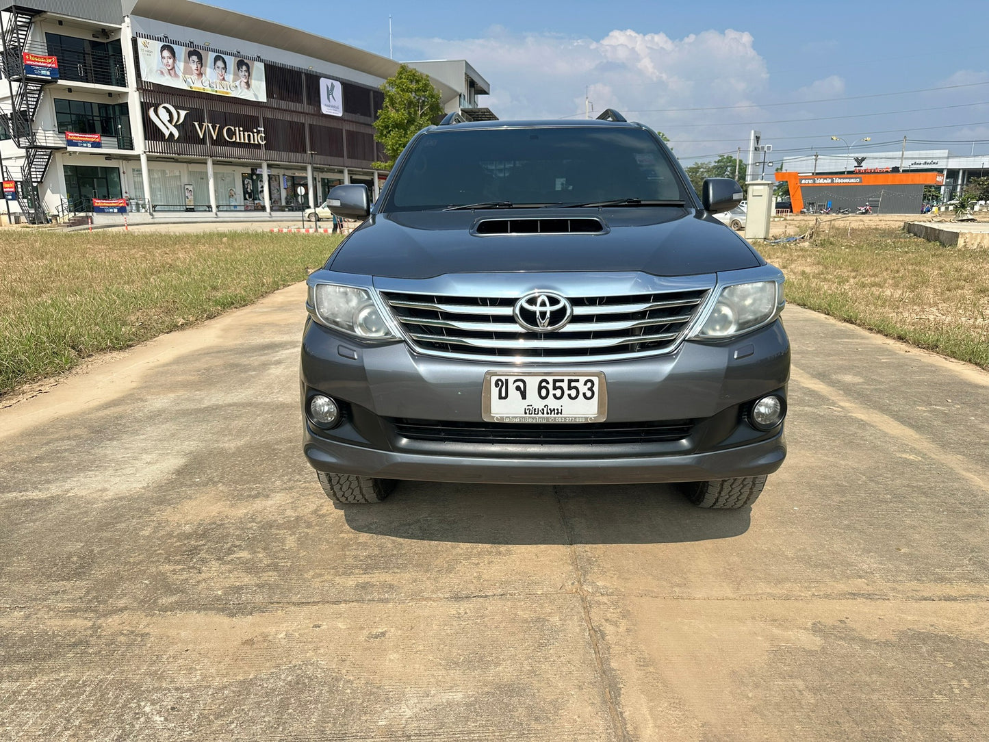 FORTUNER 3.0 V Auto 4WD
ปี 2011/2554