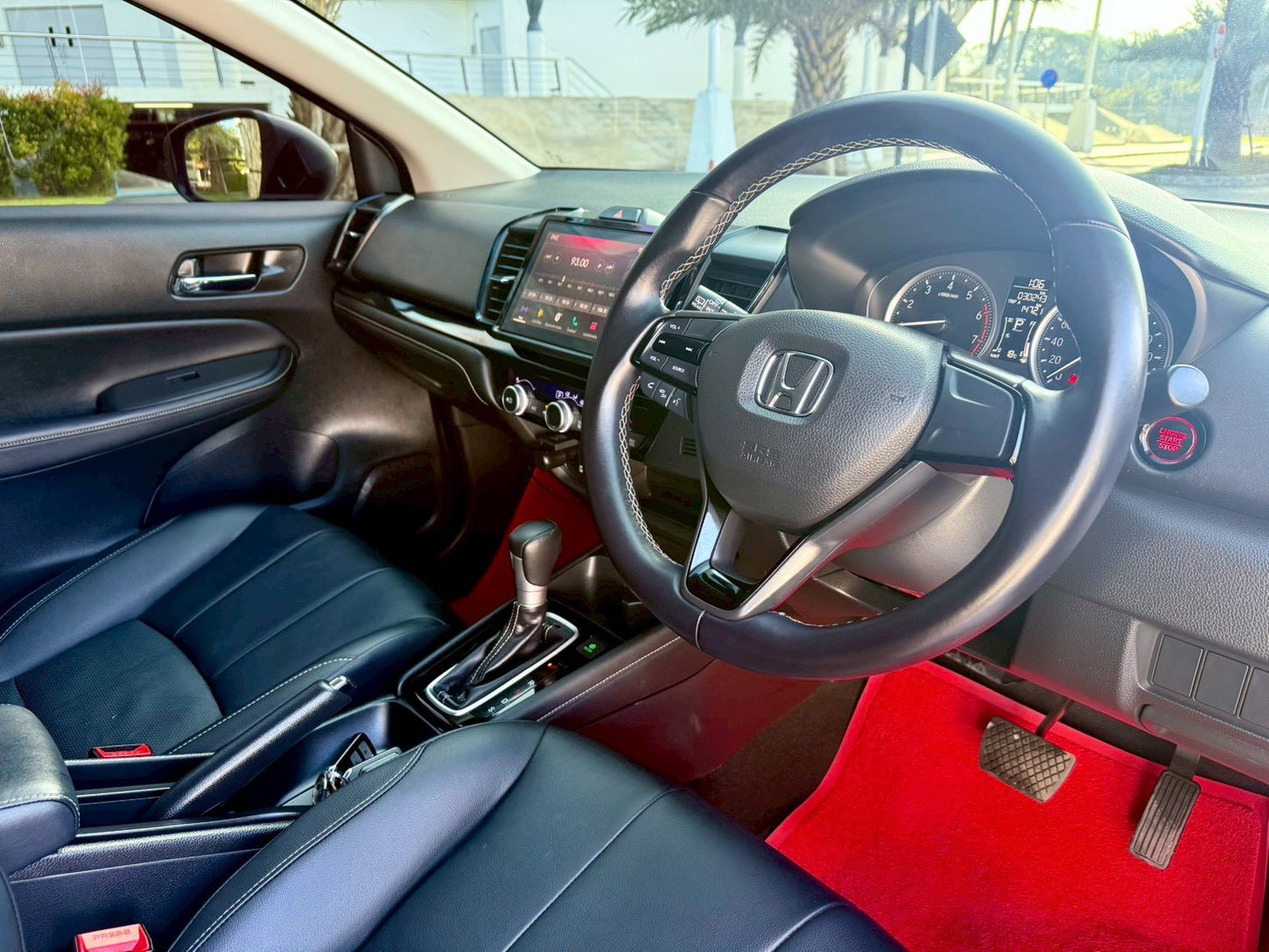 Honda City Turbo SV Hatchback 

🚗 ปี 2022