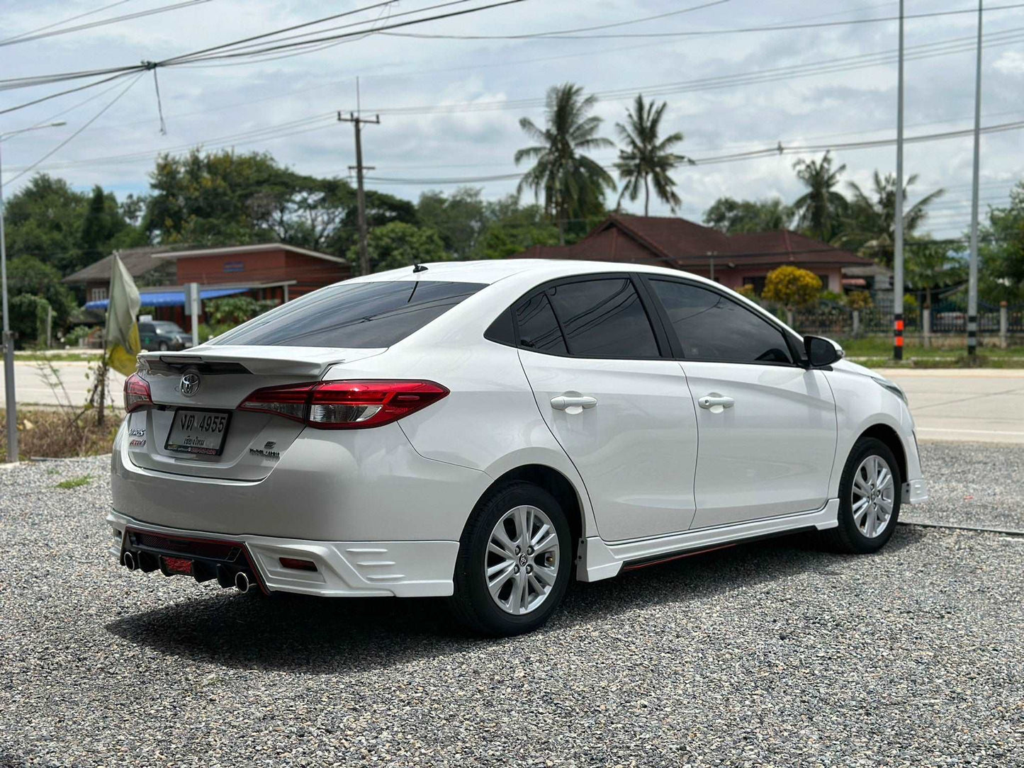 Toyota Yaris Ativ 1.2 E ออโต้ ปี 2017 จด 2018