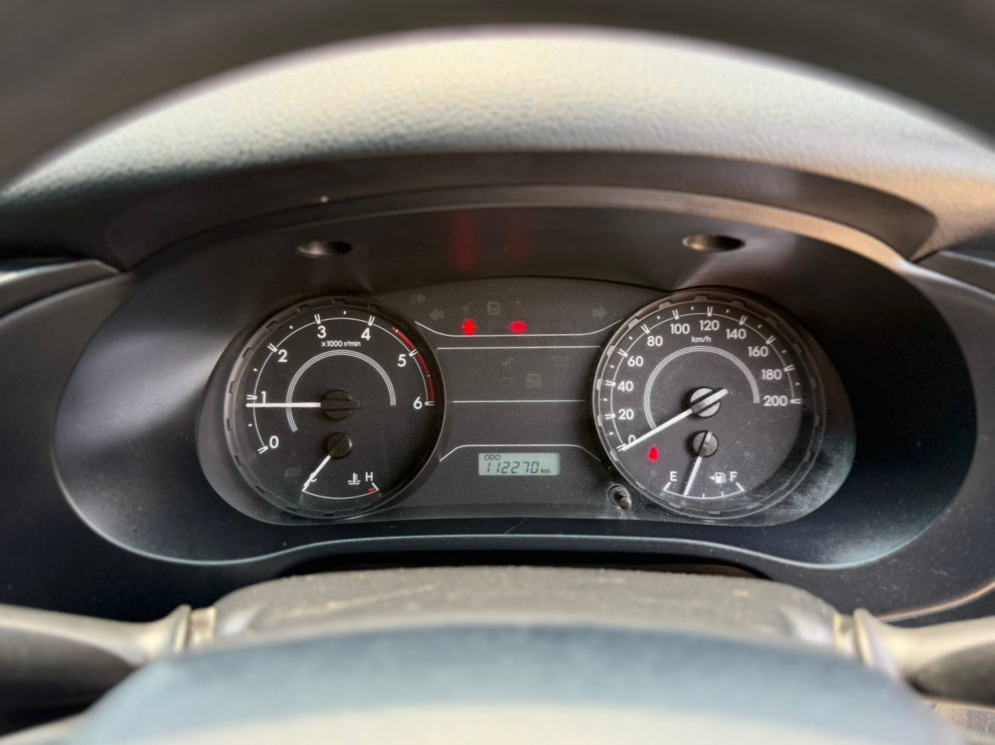 "Toyota Revo cab 2.4E m/t 2018/2561" (เกียร์ธรรมดา)