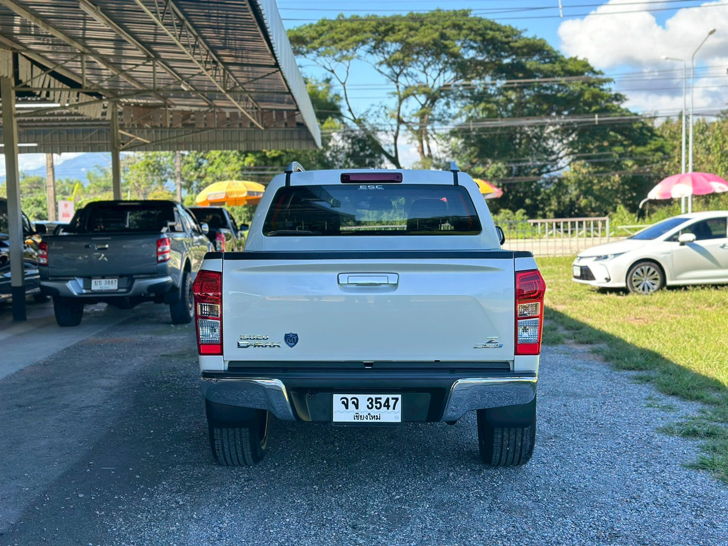 ISUZU D-MAX Hi-LANDER Blue power CAB-4 1.9 Z-Ddi (MNC)A/T 2017 / 2560