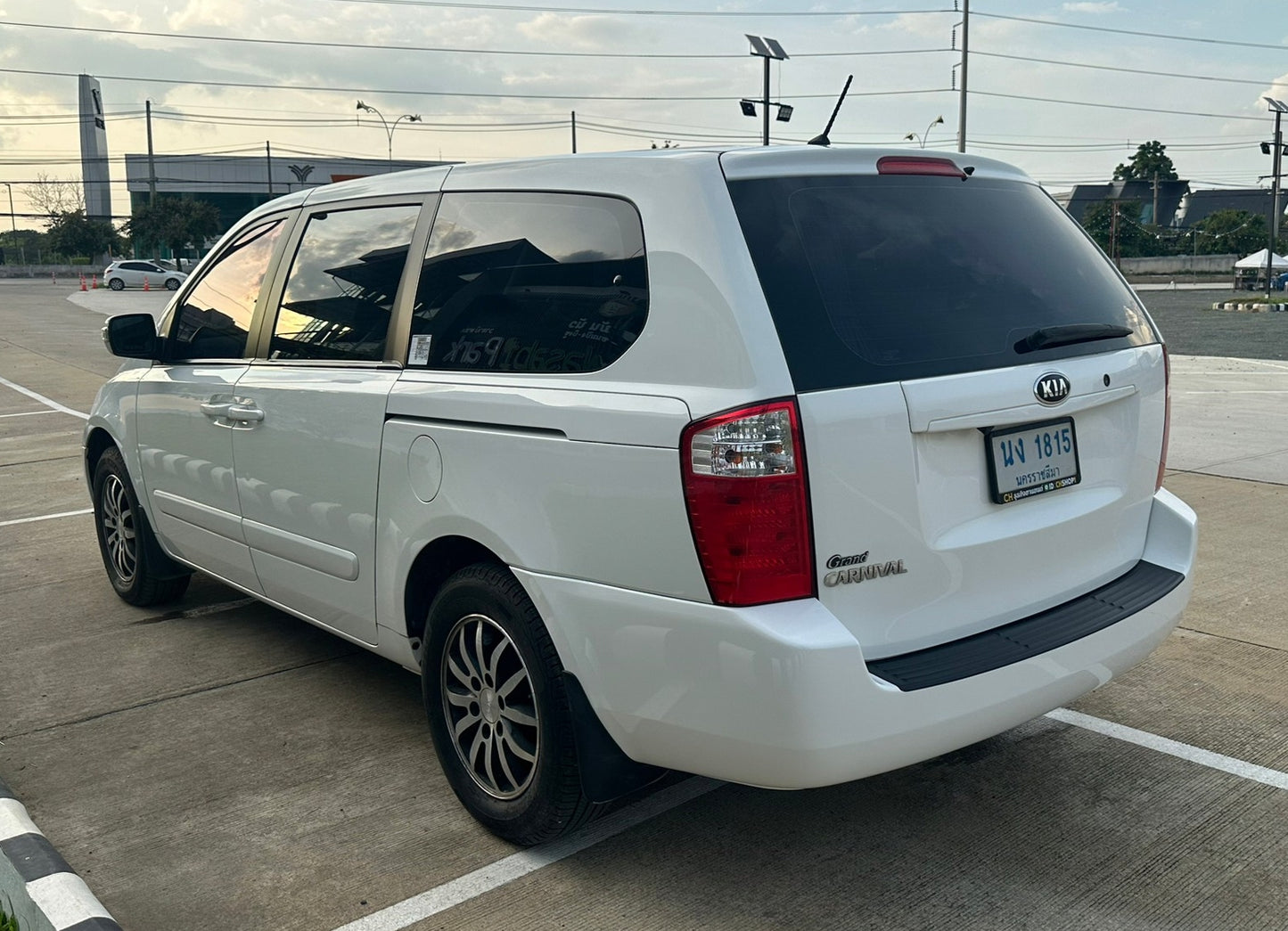 KIA GRAND CARNILAL 2.9 CEO/EX/LX (diesel) ออโต้ ปี 2012/2558