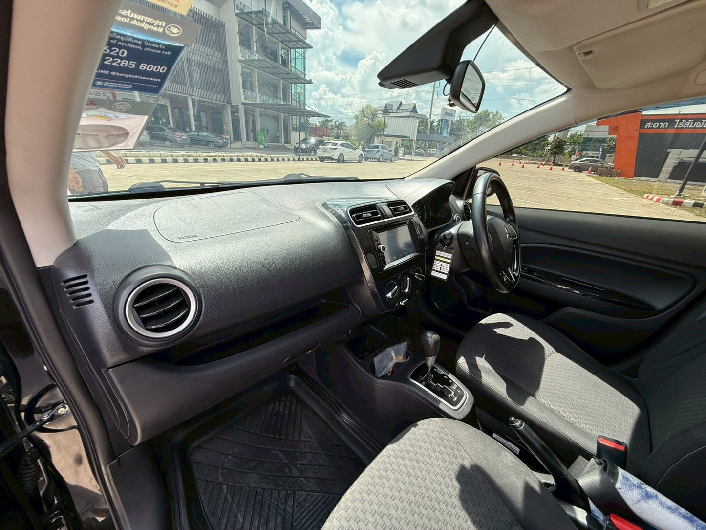 MITSUBISHI MIRAGE 1.2 GLS A/T (MNC) ปี 2018/19