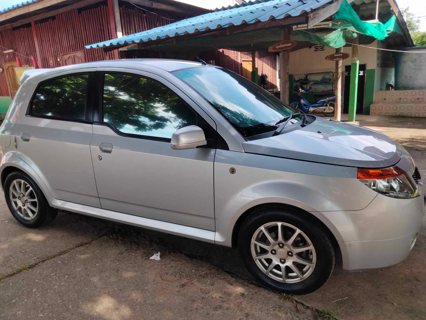 PROTON SAVVY 1.2 เบนซิน 4 สูบ เกียร์ธรรมดา ปี 2010