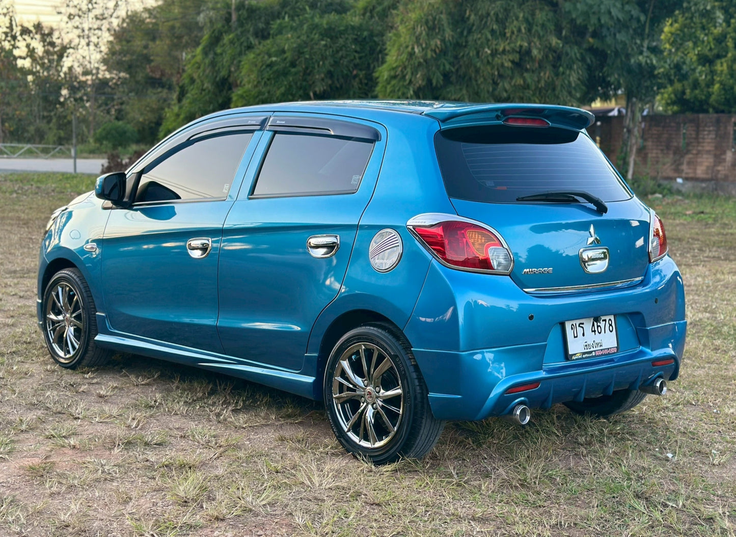 Mitsubishi Mirage 1.2 GLX AUTO ปี 2013 / จดทะเบียน 2557