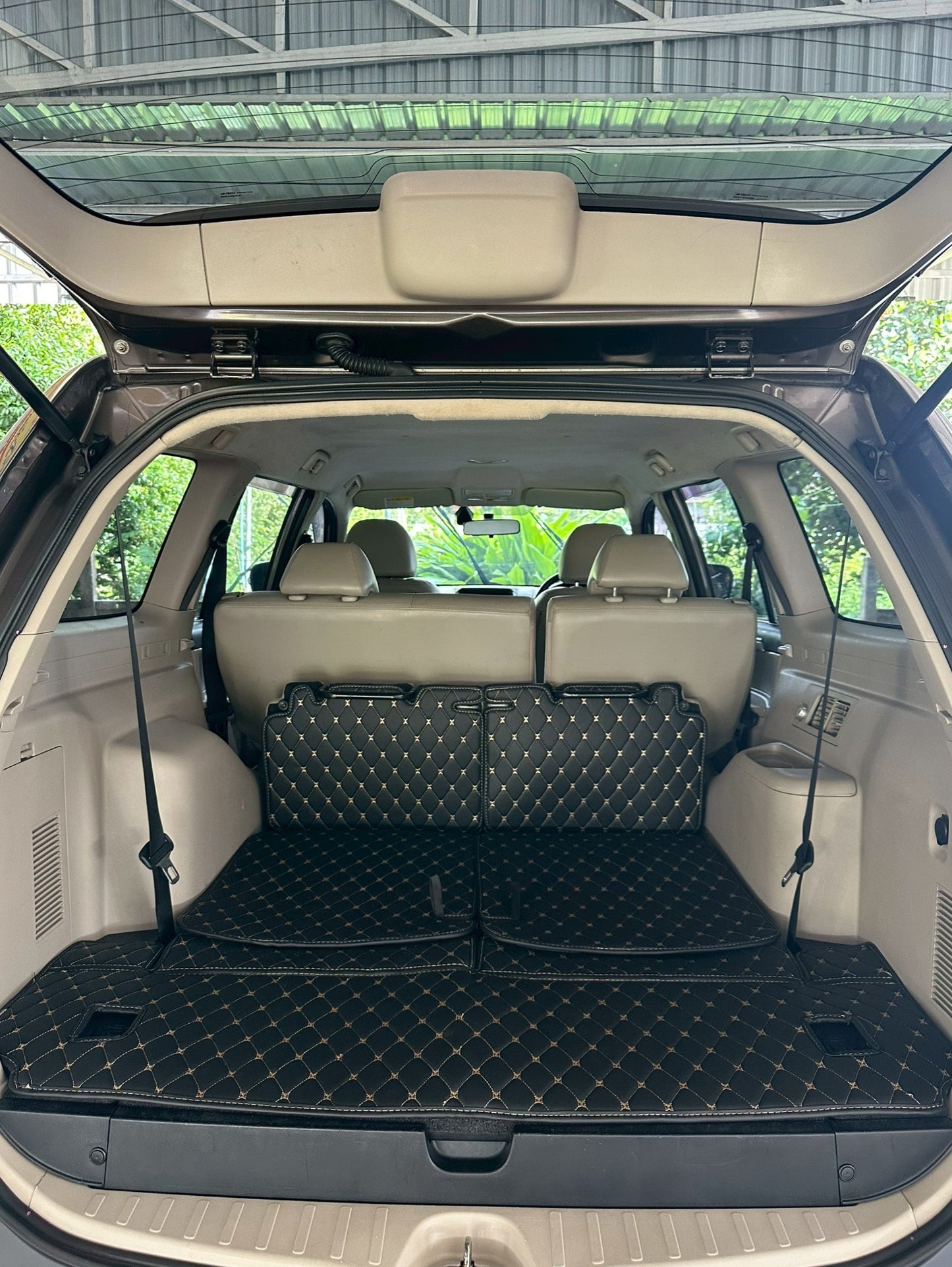 Mitsubishi Pajero sport 2.5 GT Auto 4WD 2011