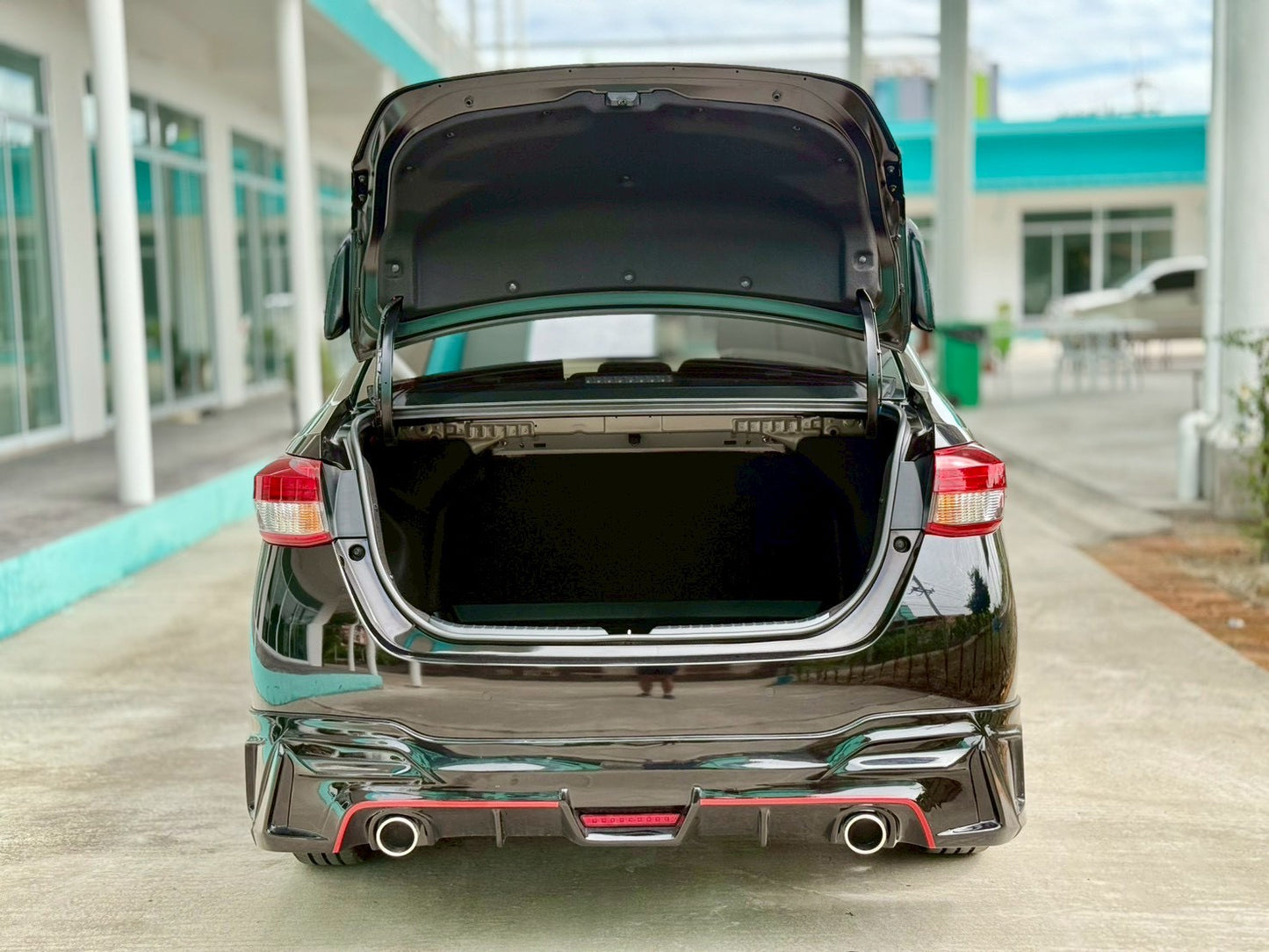 TOYOTA YARIS ATIVE S TOP