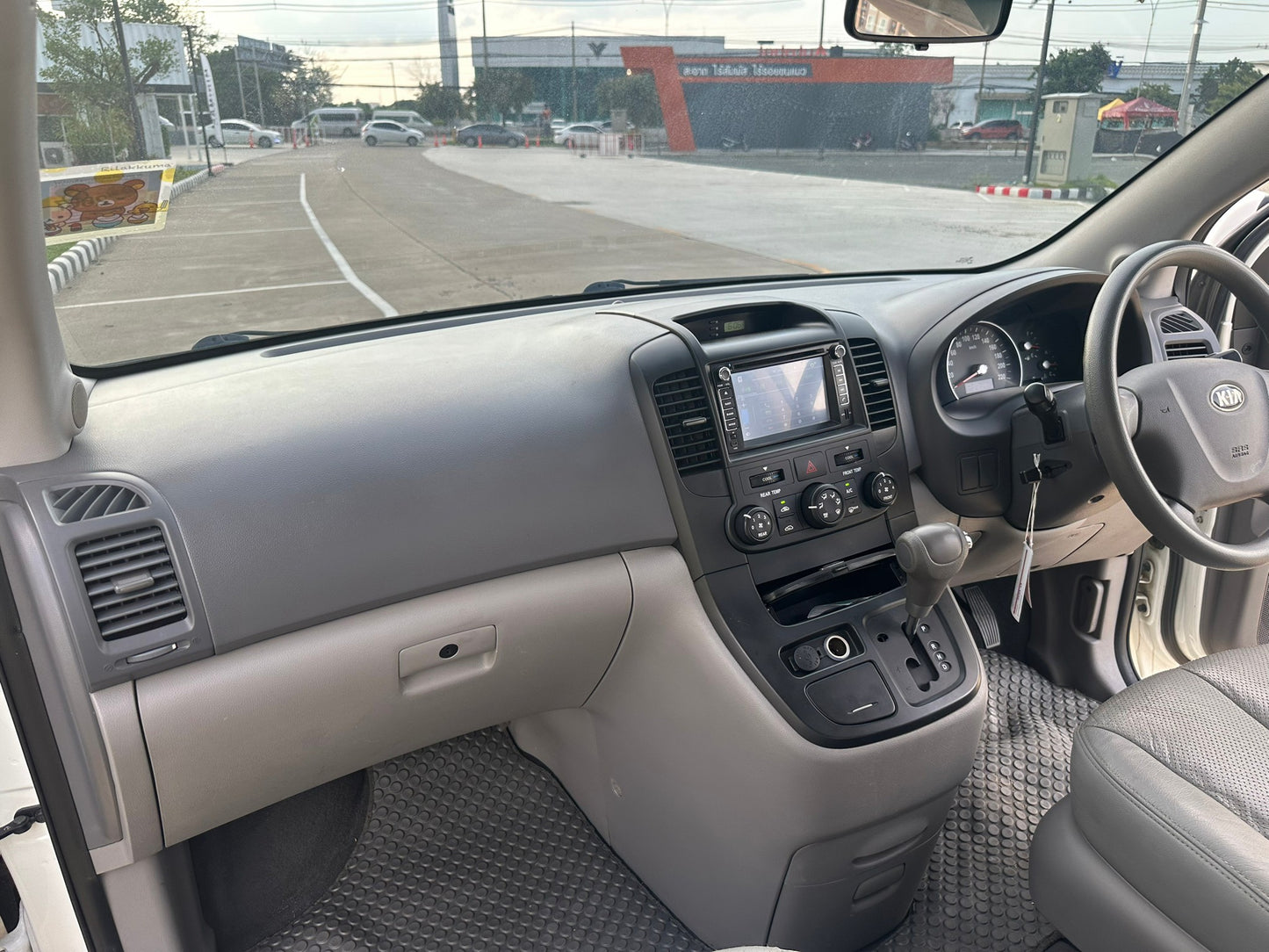 KIA GRAND CARNILAL 2.9 CEO/EX/LX (diesel) ออโต้ ปี 2012/2558