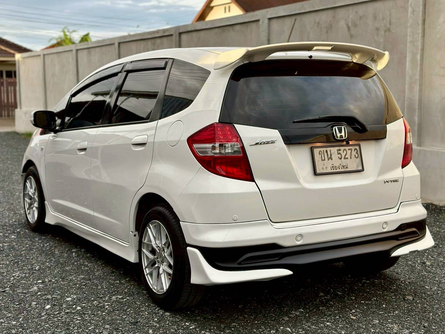 HONDA Jazz 1.5V ออโต้ ปี 2012