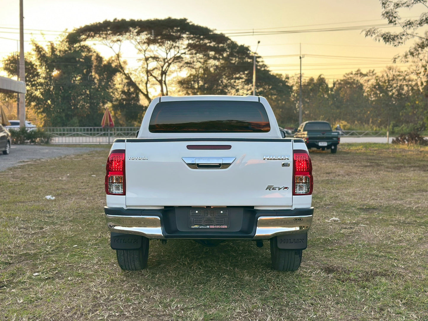 Toyota Revo Double cab 2.4 E plus Preruner 2019