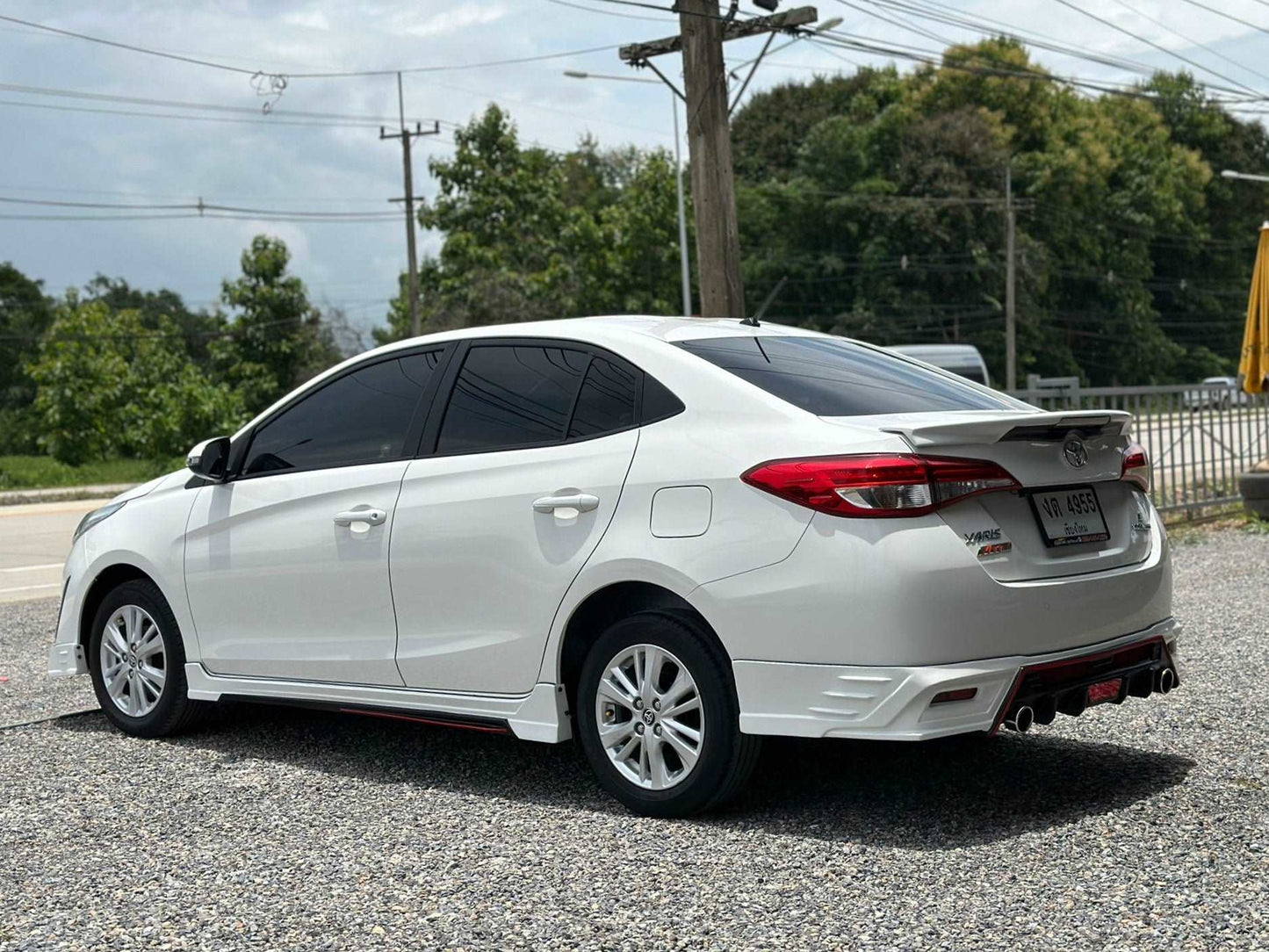 Toyota Yaris Ativ 1.2 E ออโต้ ปี 2017 จด 2018