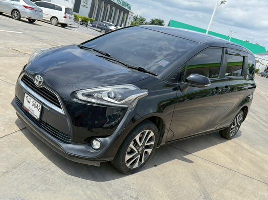 TOYOTA SIENTA 1.5V AT ปี 2018