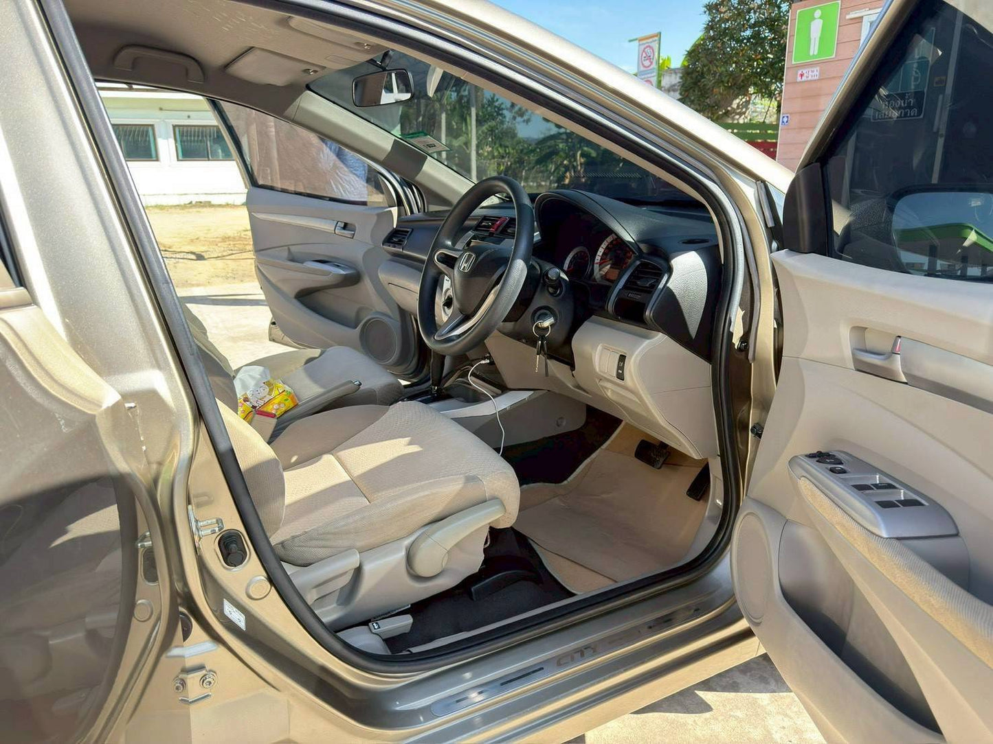 HONDA CITY 1.5 V i-VTEC ปี 2009 / 2552 ออโต้