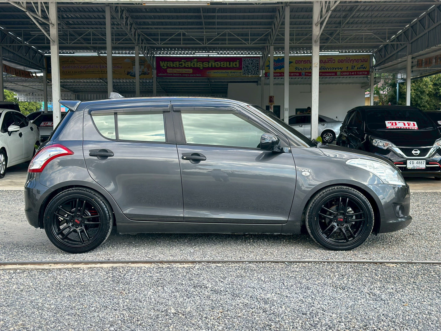 Suzuki Swift 1.25 GL เกียรธรรมดา ปี 2014/2558