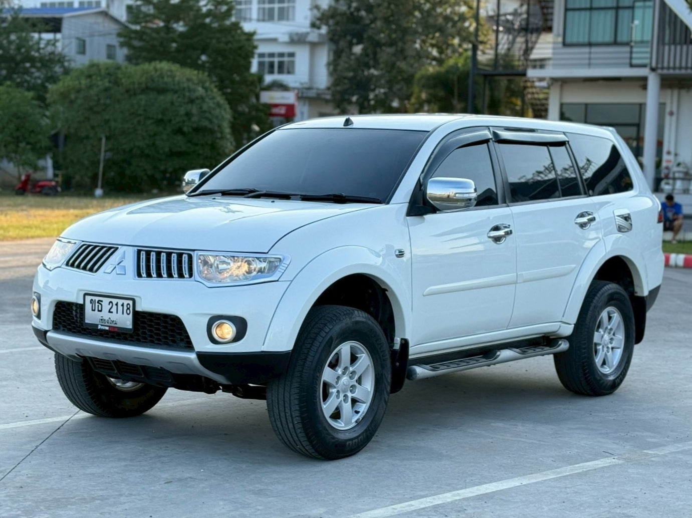 Mitsubishi Pajero Sport 2.5 GLS VG Turbo A/T ปี 2012