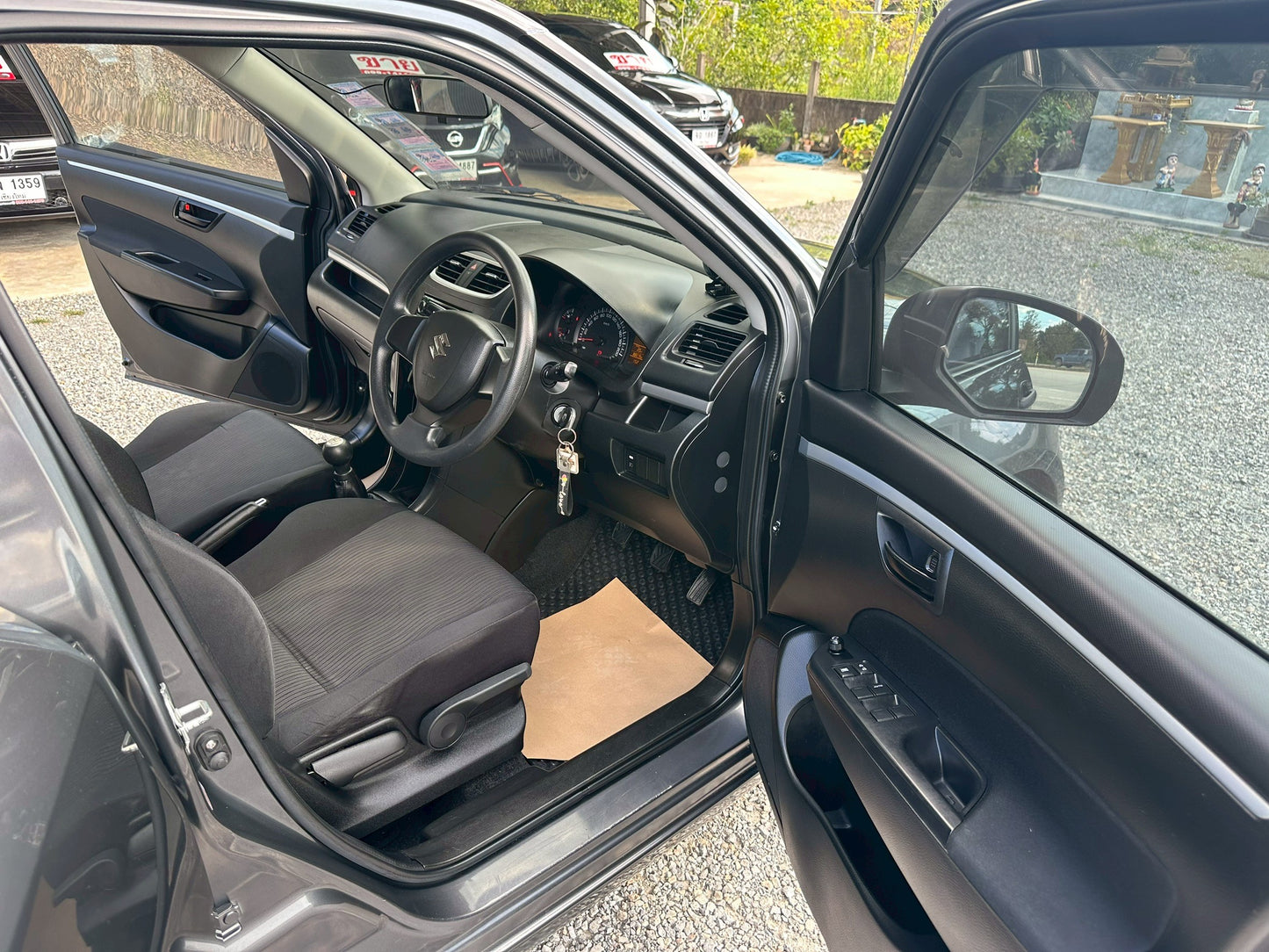 Suzuki Swift 1.25 GL เกียรธรรมดา ปี 2014/2558