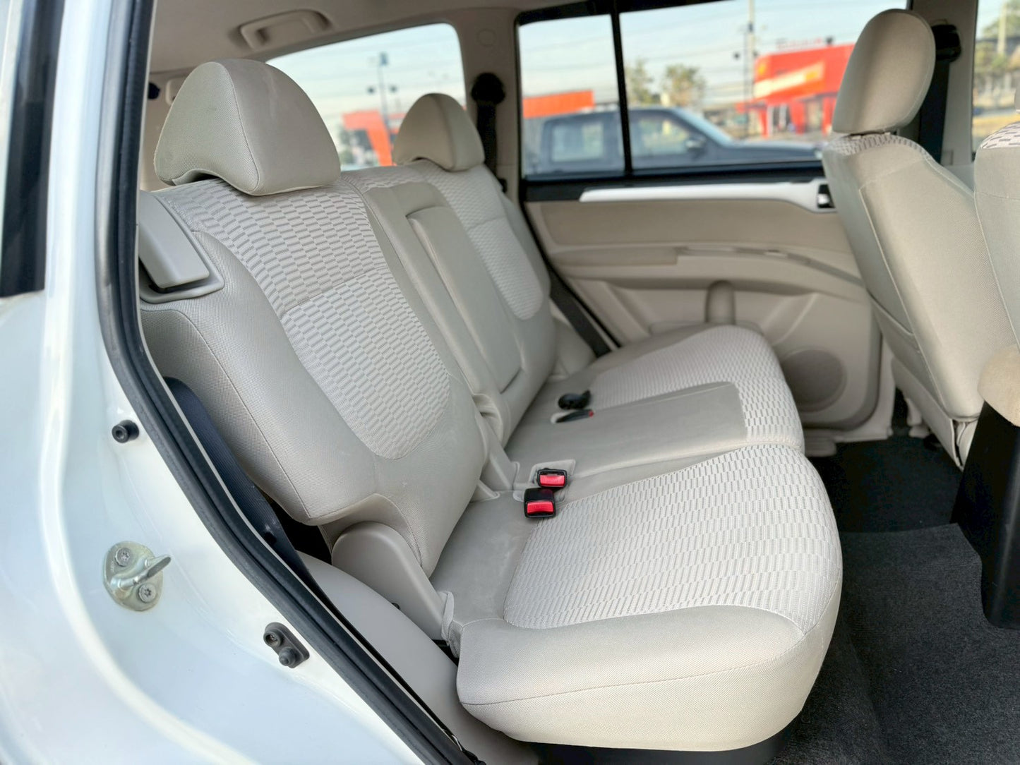 Mitsubishi Pajero Sport 2.5 GLS VG Turbo A/T ปี 2012