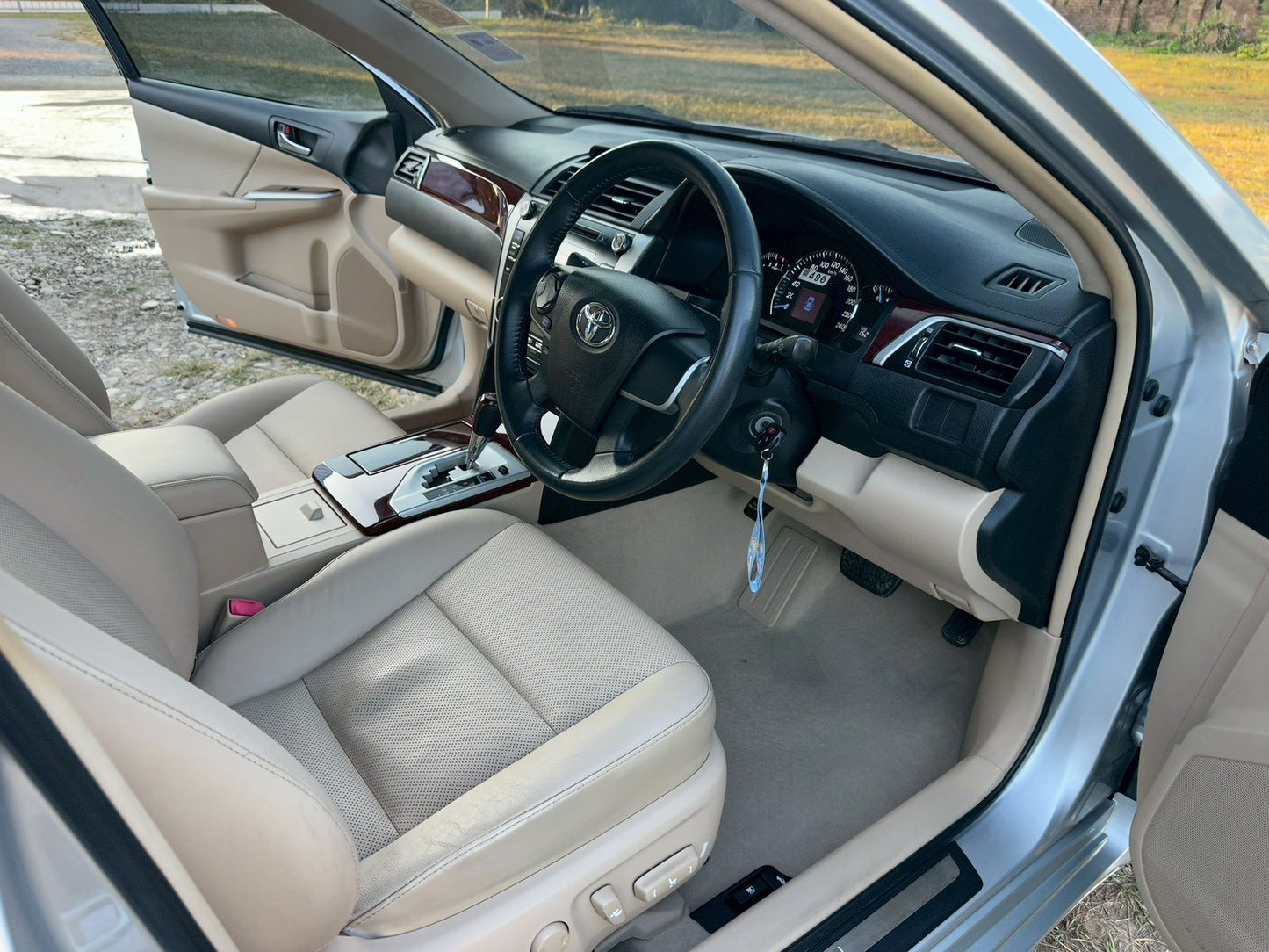 Toyota Camry 2.0 G MNC ปี 2012