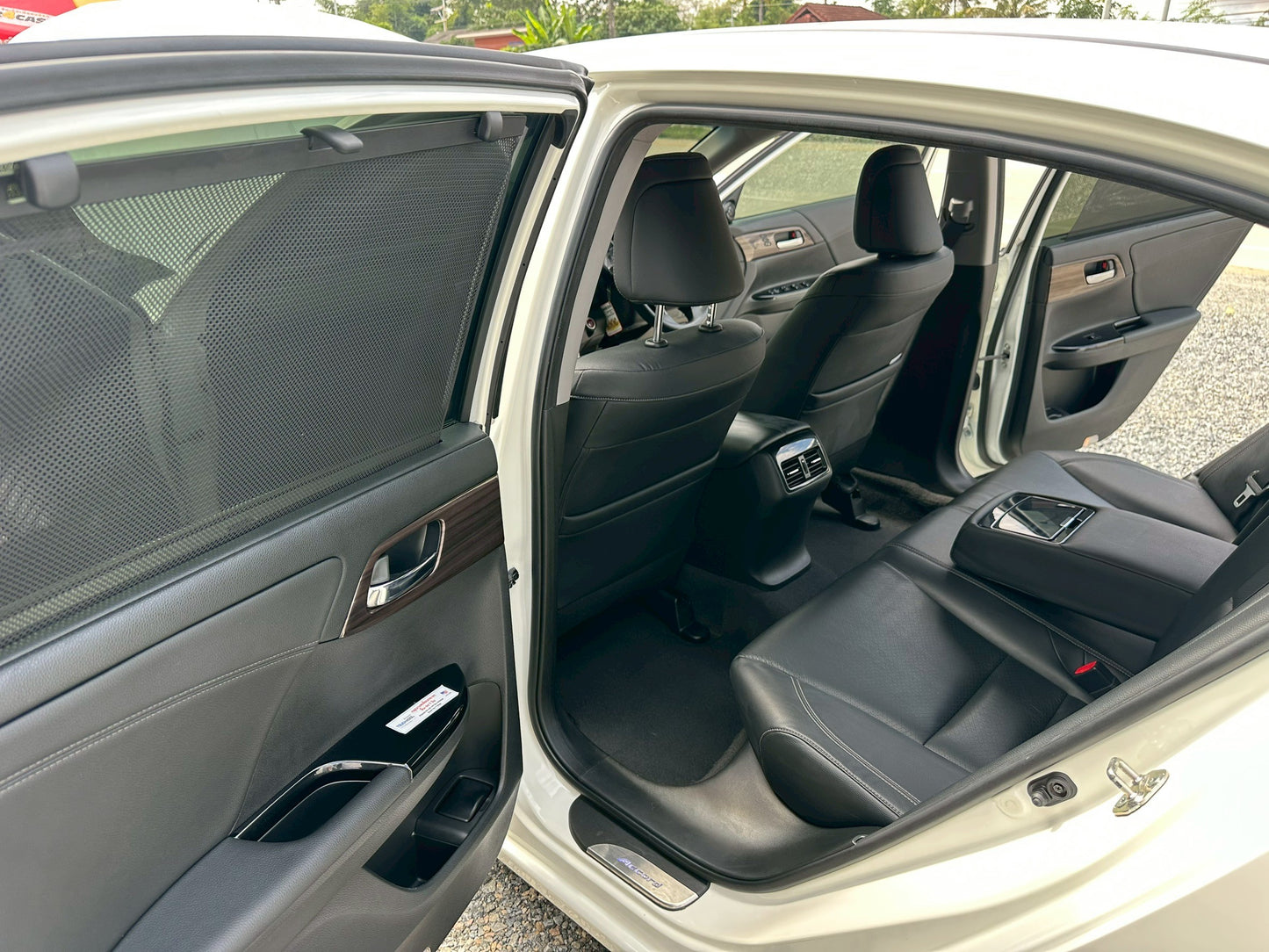 Honda Accord 2.0EL NAVI Auto MNC 2016