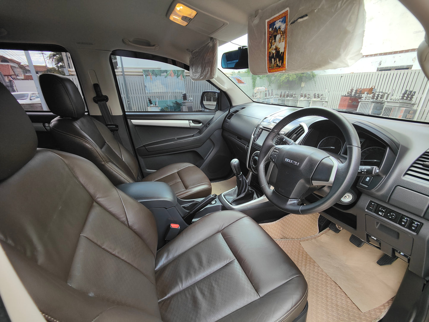 ISUZU D-MAX V-CROSS 3.0 Ddi VGS TURBO 4x4 MT ปี 2014