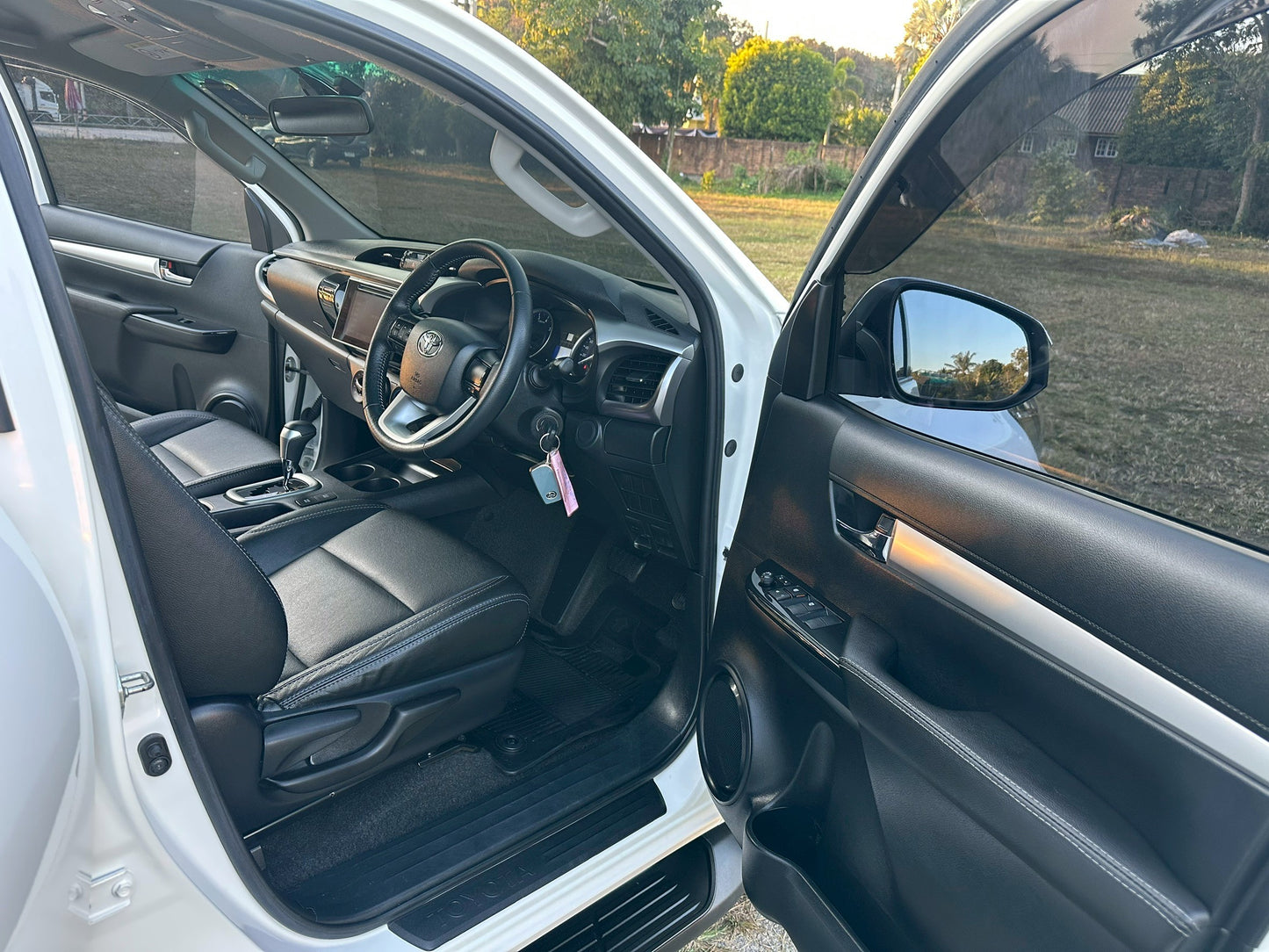 Toyota Revo Double cab 2.4 E plus Preruner 2019