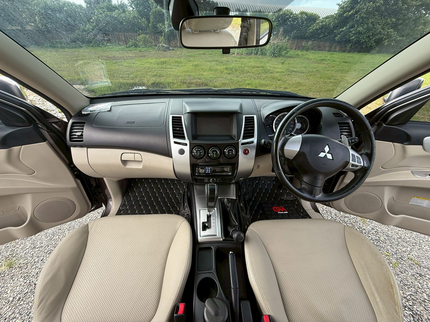 Mitsubishi Pajero sport 2.5 GT Auto 4WD 2011