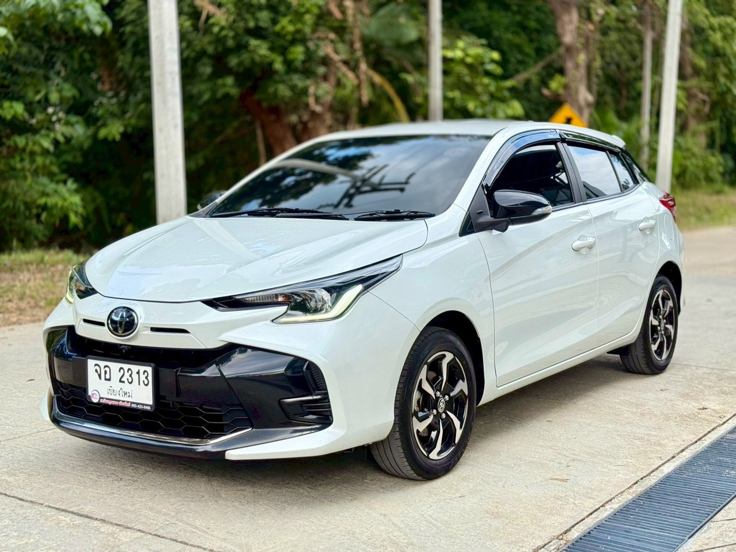 Toyota Yaris Premium ปี 2023
