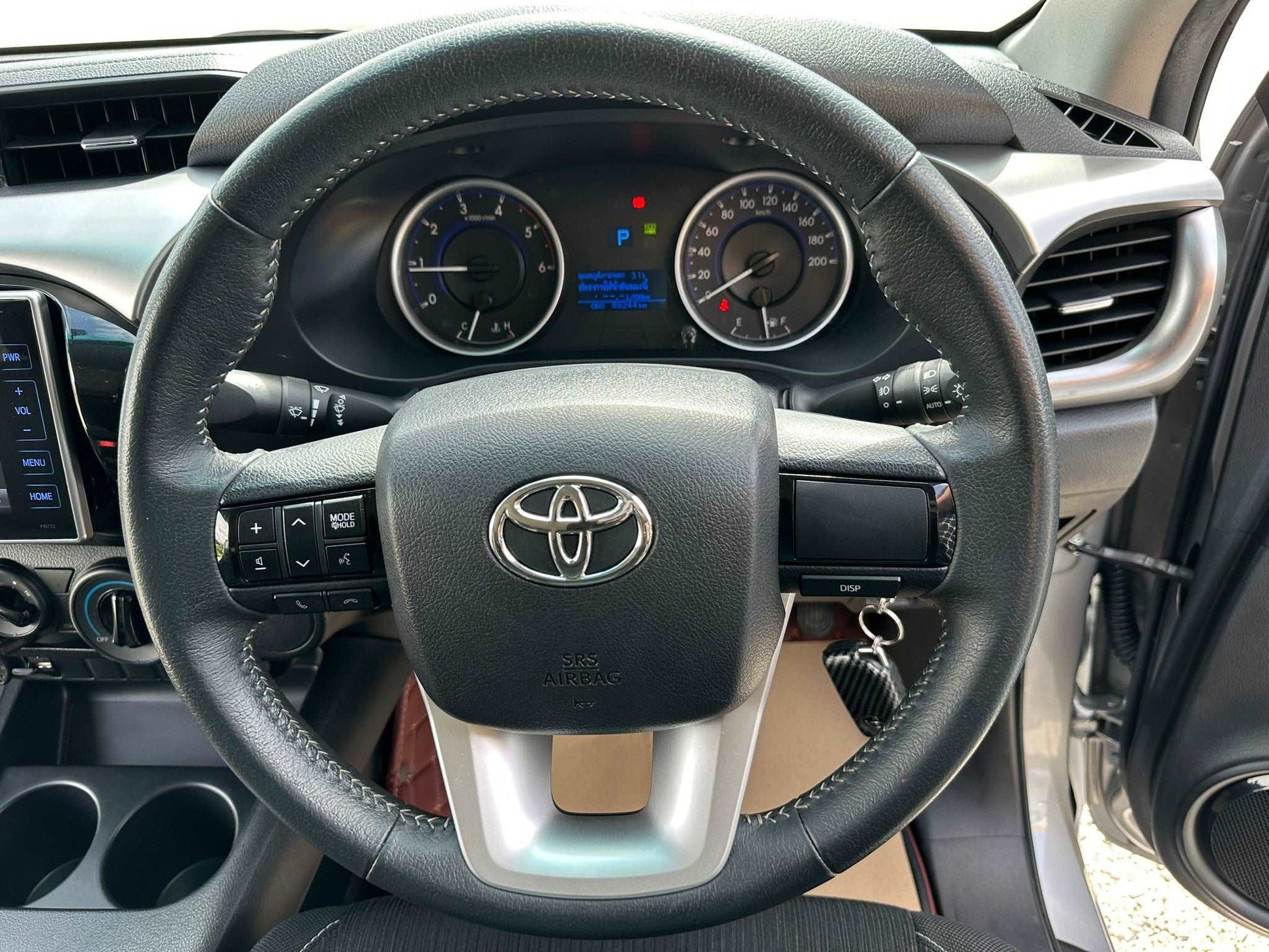 Toyota hilux revo Double Cab 2.4 E Plus prerunner 2018