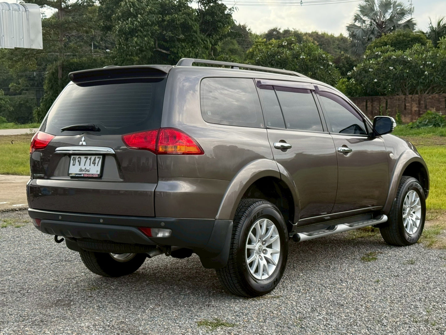 Mitsubishi Pajero sport 2.5 GT Auto 4WD 2011