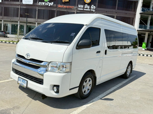 TOYOTA HIACE COMMUTER 3.0 M/T ปี(2016/ 2561 )