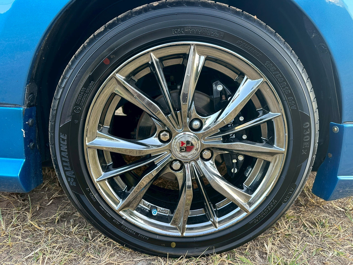 Mitsubishi Mirage 1.2 GLX AUTO ปี 2013 / จดทะเบียน 2557