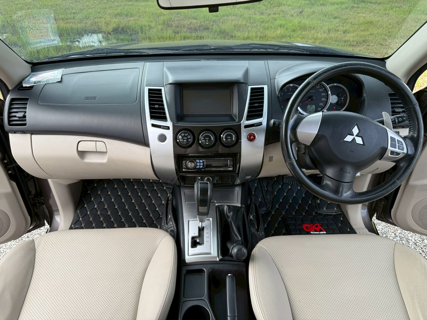 Mitsubishi Pajero sport 2.5 GT Auto 4WD 2011