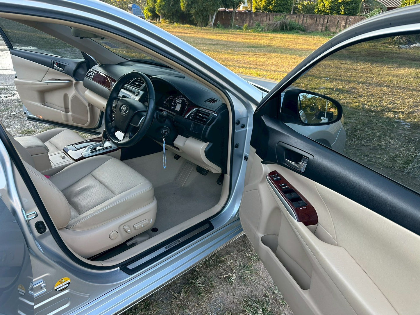 Toyota Camry 2.0 G MNC ปี 2012