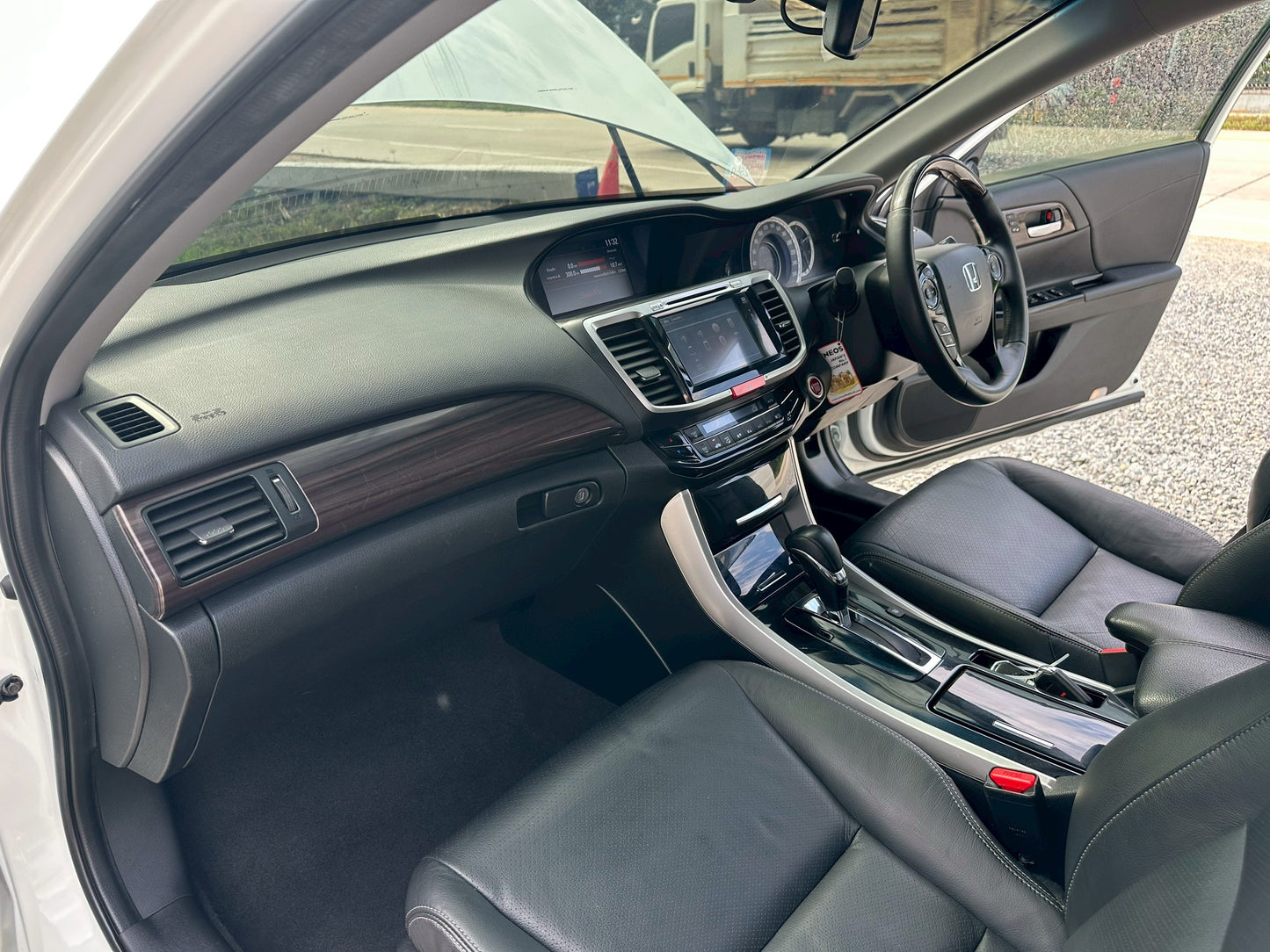 Honda Accord 2.0EL NAVI Auto MNC 2016