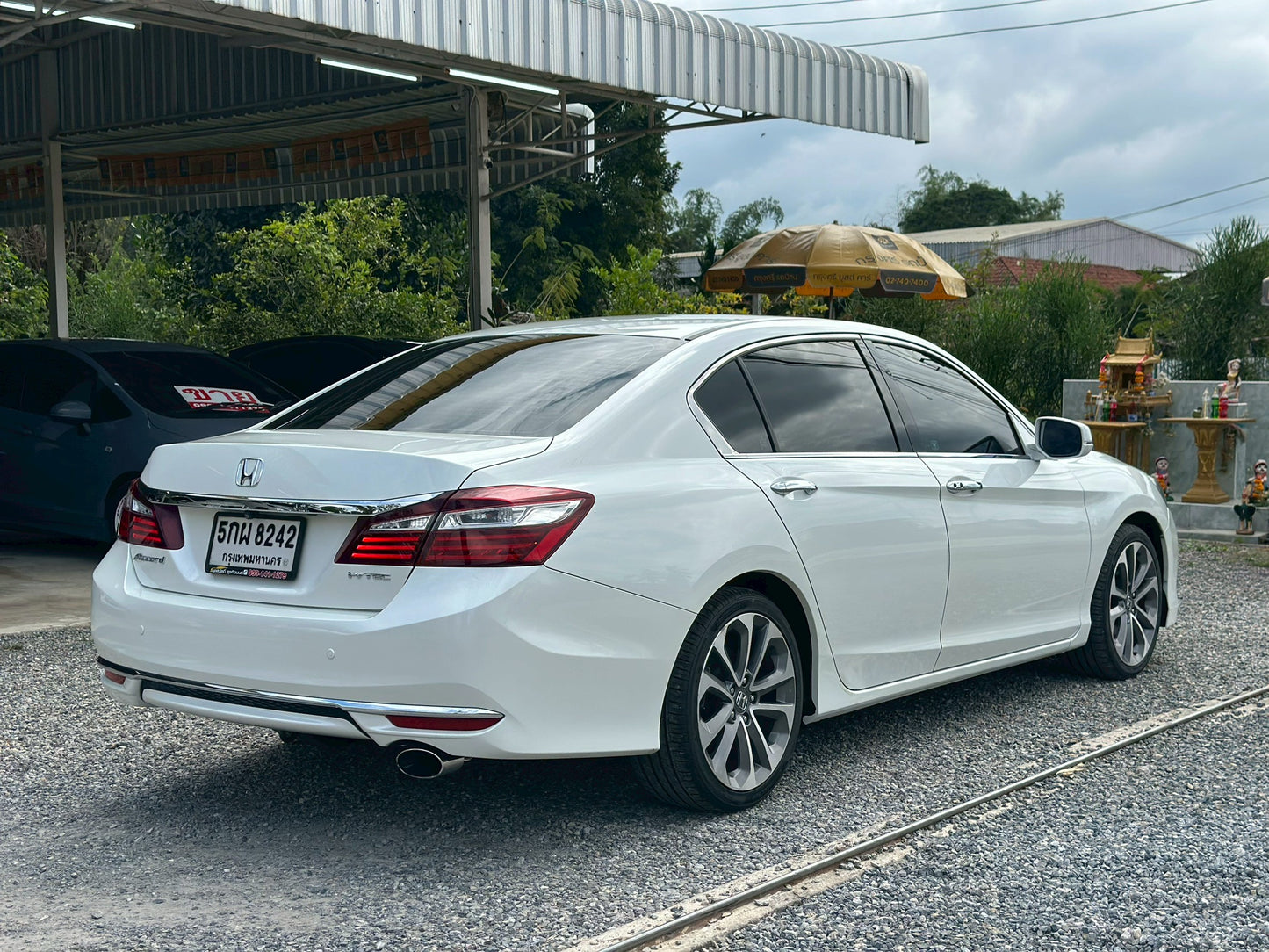 Honda Accord 2.0EL NAVI Auto MNC 2016