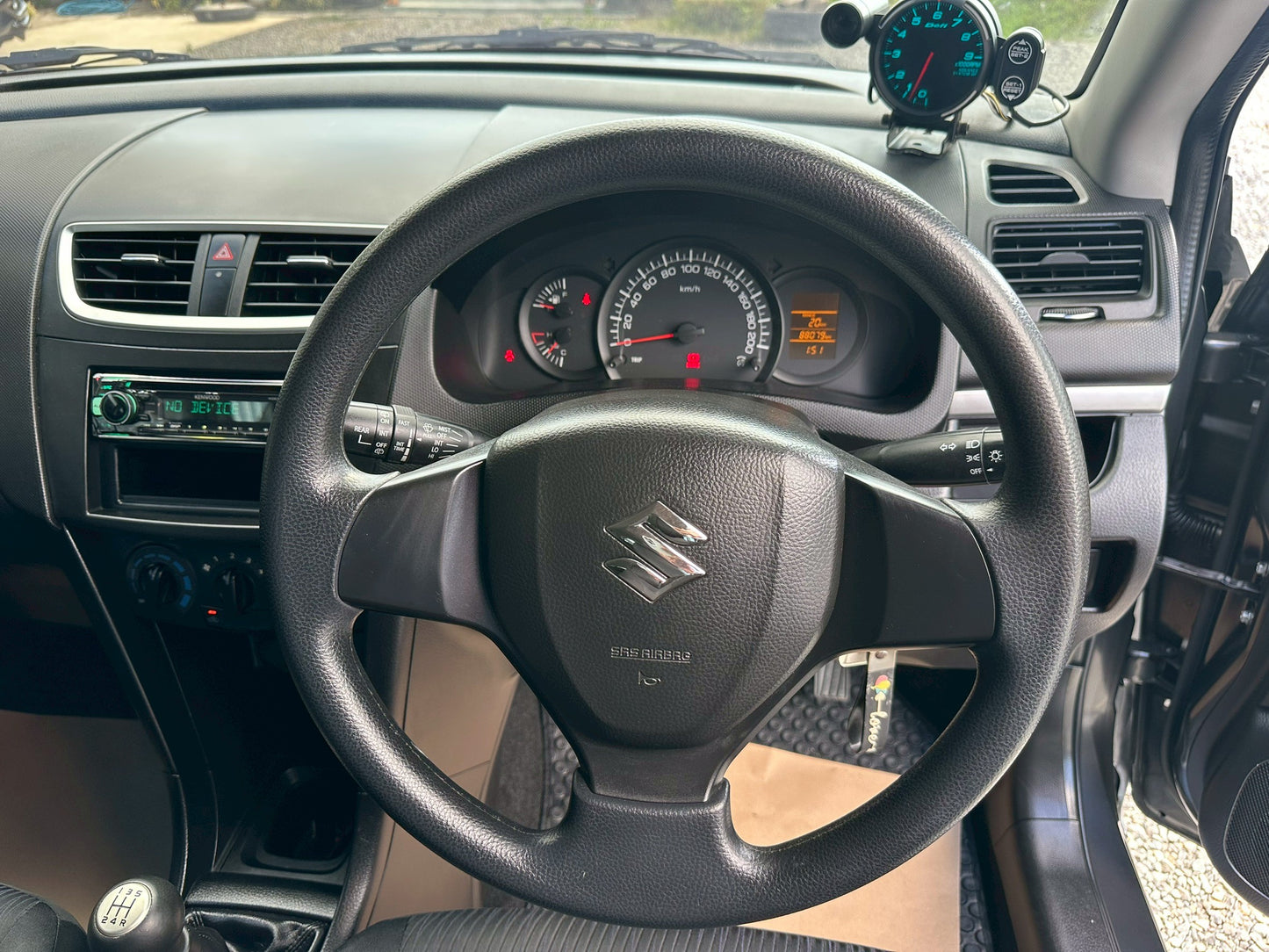 Suzuki Swift 1.25 GL เกียรธรรมดา ปี 2014/2558